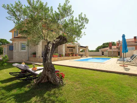 Villa Oliva – Maison 4 chambres piscine privée : photo 2