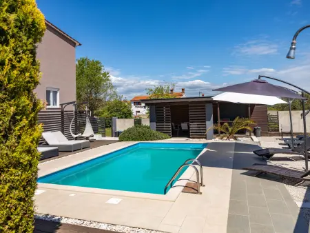 Villa Nikolina - Maison 12 pers. piscine chauffée : photo 3