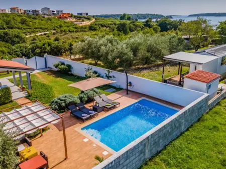 Villa Demian - Maison 4 pers. avec piscine à 150m de la plage : photo 5