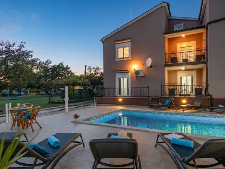 Villa Lara, maison 4 chambres avec piscine privée : photo 18