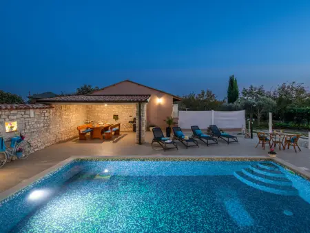 Villa Lara, maison 4 chambres avec piscine privée : photo 20