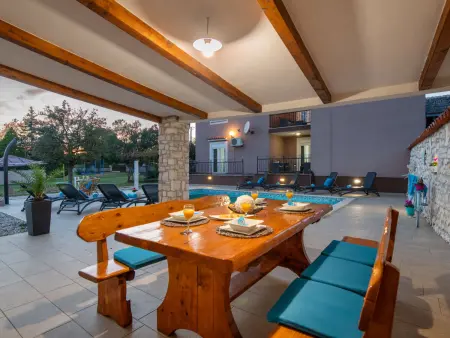 Villa Lara, maison 4 chambres avec piscine privée : photo 21