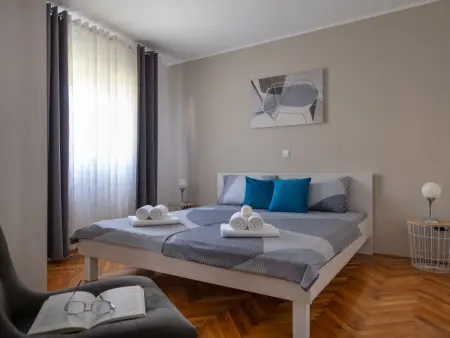 Villa Lara, maison 4 chambres avec piscine privée : photo 45