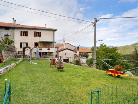 Location maison à Vessalico, Ca de Baci