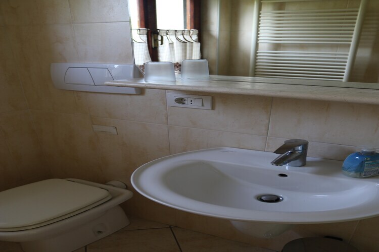 Santa Marina 2 – Maison avec vue lac de Garde - Photo 17