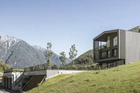 Appartement Alba avec terrasse vue montagne : photo 8