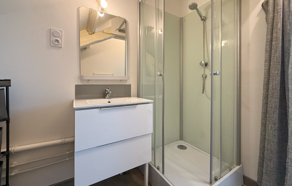 Studio 21 m² à Savignac-les-Églises, cœur du village - Photo 11