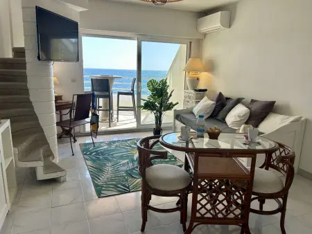 Studio vue panoramique mer, solarium 37m² - Saint-Raphaël : photo 4