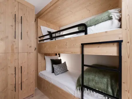 Appartement 80m² Val-d'Isère, 450m des pistes, spa : photo 10