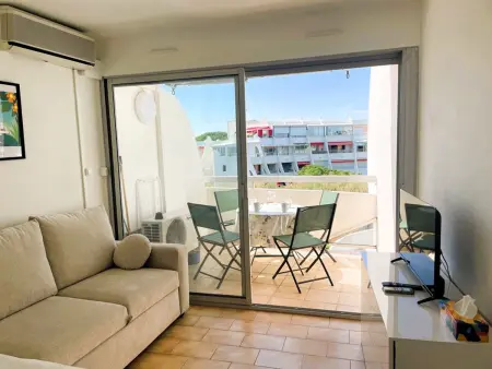 Studio cabine climatisé avec piscine à La Grande-Motte : photo 2
