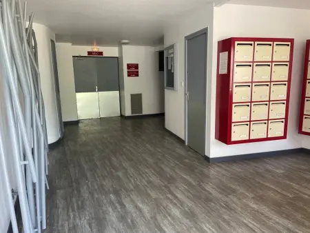 Studio cabine climatisé avec piscine à La Grande-Motte : photo 7