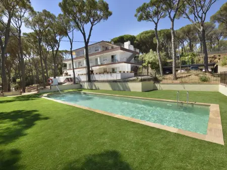 Location appartement à Calella de Palafrugell, Appartement avec piscine, terrasse et AC, à 800m de la plage à Calella de Palafrugell