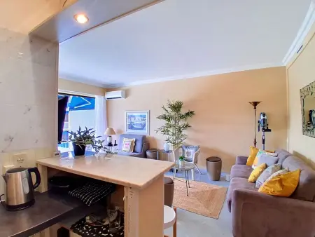 Appartement Le Grand Large à 50 m de la plage : photo 9