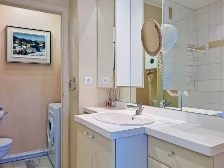 Appartement Le Grand Large à 50 m de la plage : photo 13