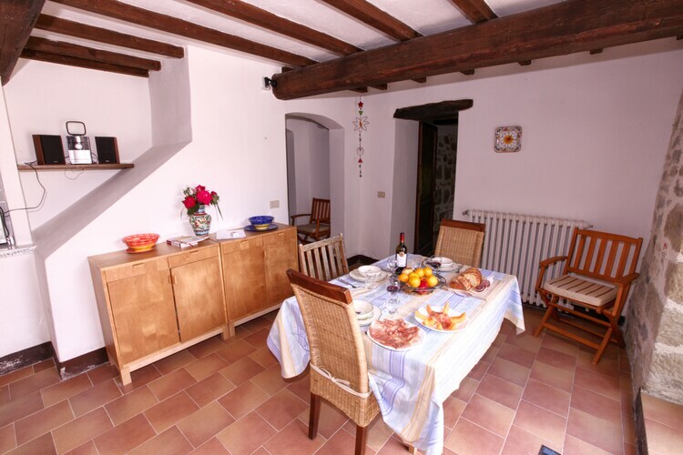 Casa Niccone : maison 3 chambres, piscine et jardin de 2800 m² - Photo 9