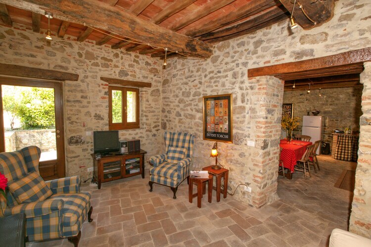Casa Niccone : maison 3 chambres, piscine et jardin de 2800 m² - Photo 10