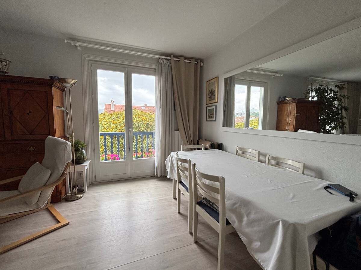 T4 spacieux avec garage à Hendaye, 3 chambres - Photo 6
