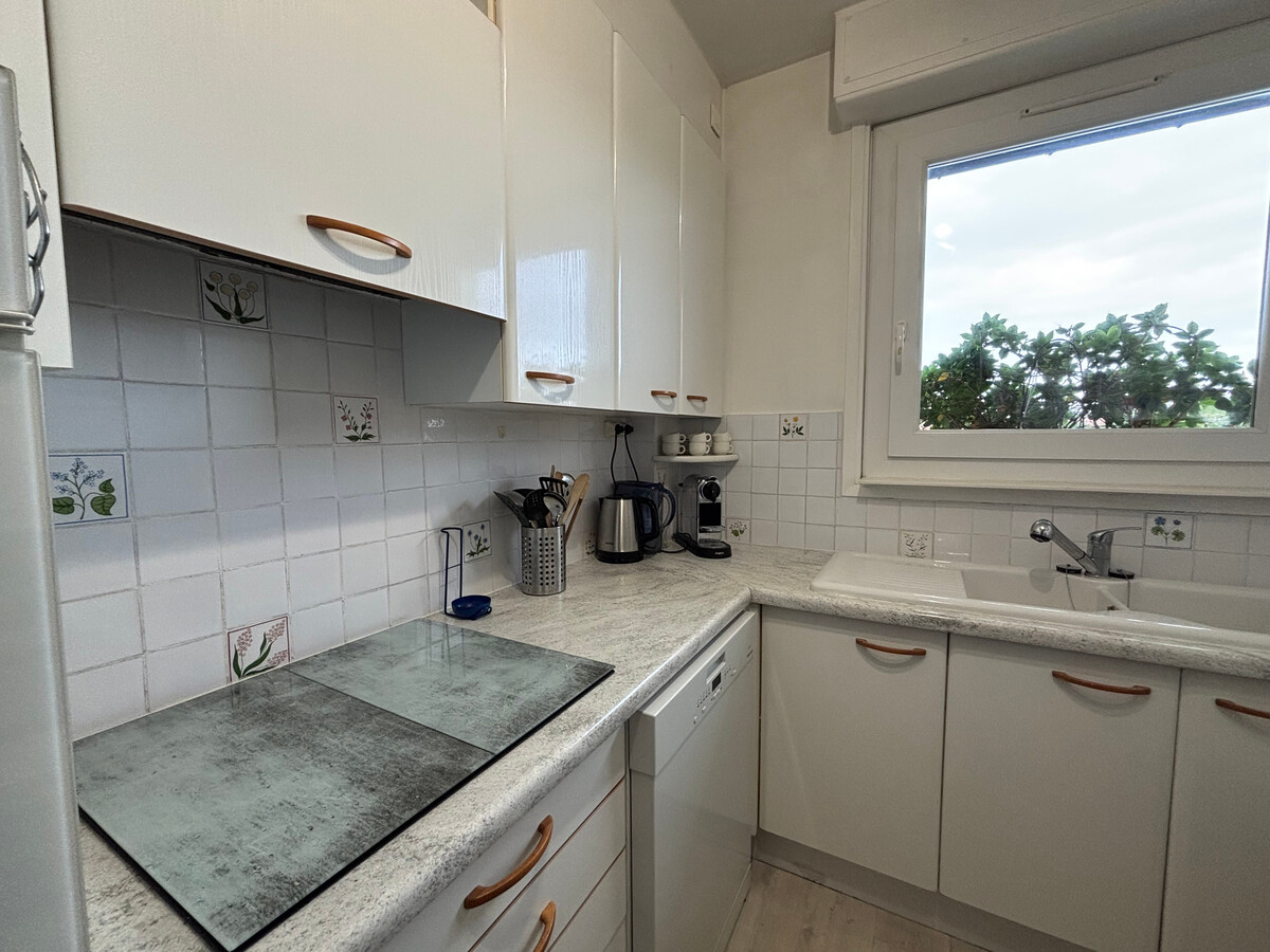 T4 spacieux avec garage à Hendaye, 3 chambres - Photo 8