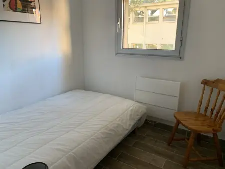 T3 rénové avec 2 parkings à Hyères : photo 5