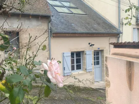 Studio La Petite Grange avec mezzanine à Bourbon-l'Archambault : photo 2