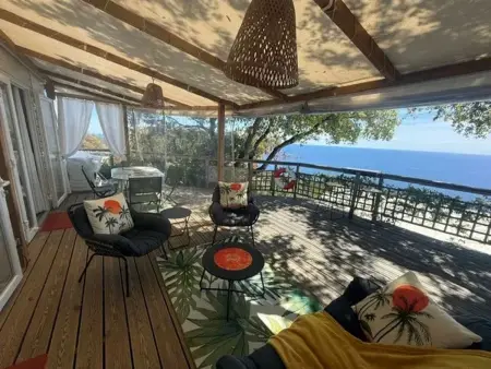 Location bungalow à Saint Raphaël, Bungalow à Saint-Raphaël avec Piscine et Vue Mer