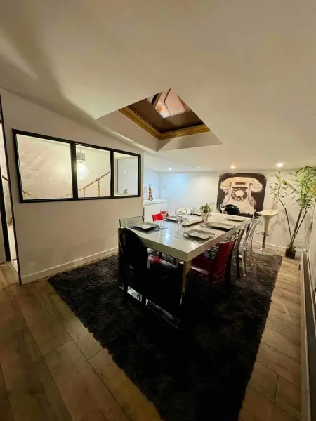 Appartement avec cinéma et jacuzzi à Lorient, 200 m² : photo 19