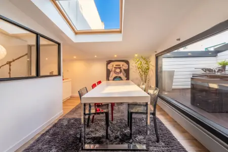 Appartement avec cinéma et jacuzzi à Lorient, 200 m² : photo 28