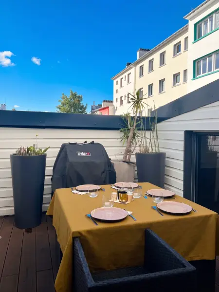 Appartement avec cinéma et jacuzzi à Lorient, 200 m² : photo 36