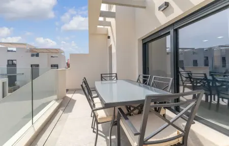 Appartement 3 chambres vue mer et piscine à Torrevieja : photo 16