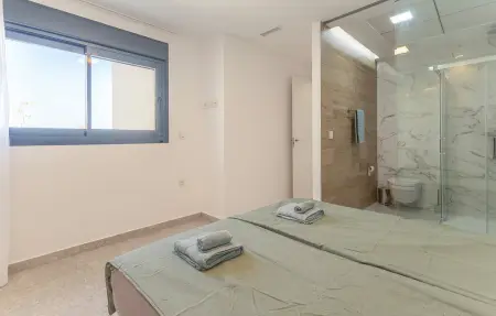 Appartement 3 chambres vue mer et piscine à Torrevieja : photo 22