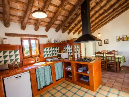 Villa du 14e siècle avec piscine, vignobles - 18 pers. : photo 7