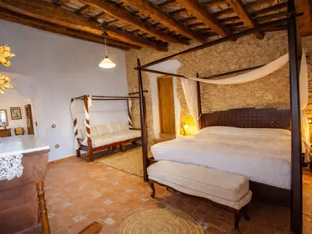 Villa du 14e siècle avec piscine, vignobles - 18 pers. : photo 12