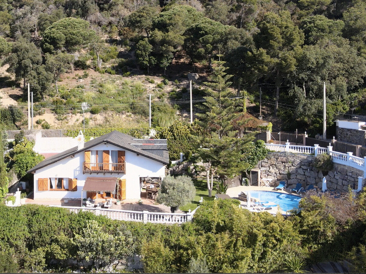 Villa 9 pers., piscine et vues mer/montagne près Barcelone - Photo 1