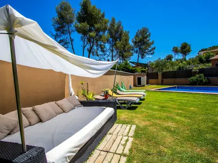 Villa 14 pers., piscine privée et vue sur le parc de Sentmenat : photo 8