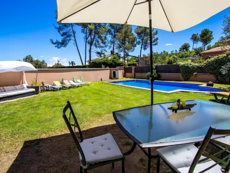 Villa 14 pers., piscine privée et vue sur le parc de Sentmenat : photo 9