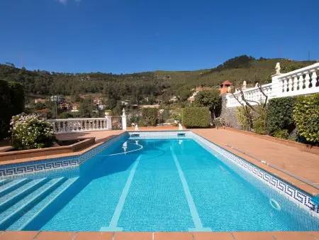 Villa avec piscine privée - 8 pers., Villa 8 personnes à Torrelles de Llobregat - Photo 6