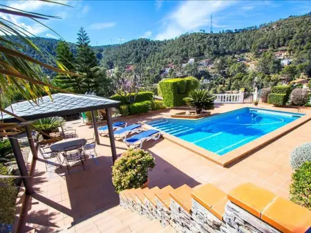 Villa avec piscine privée - 8 pers., Villa 8 personnes à Torrelles de Llobregat - Photo 7