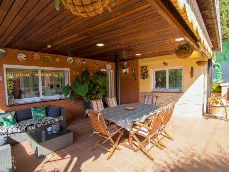 Villa avec piscine privée - 8 pers., Villa 8 personnes à Torrelles de Llobregat - Photo 9