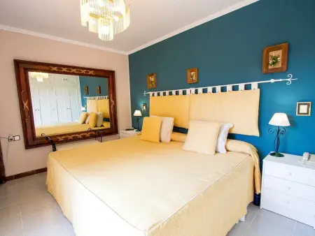 Villa avec piscine privée - 8 pers., Villa 8 personnes à Torrelles de Llobregat - Photo 14
