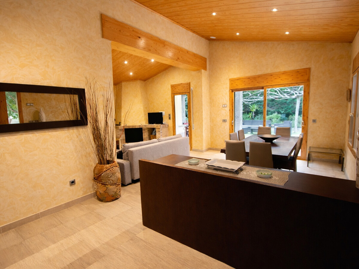 Villa 4 chambres avec piscine et salle de jeux à Sils - Photo 15