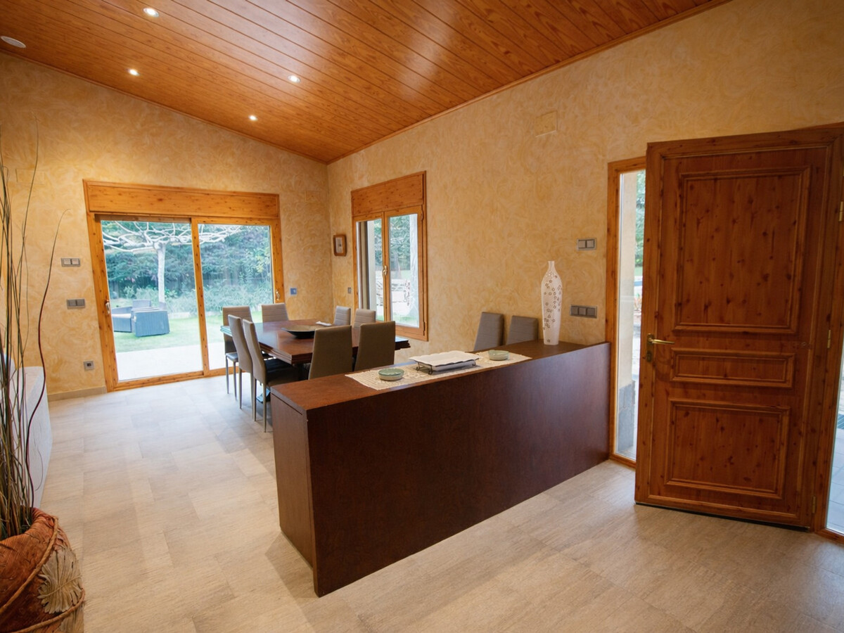 Villa 4 chambres avec piscine et salle de jeux à Sils - Photo 16