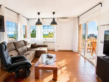 Villa avec piscine et animaux admis - 10 pers., Villa 10 personnes à Calafell - Photo 5