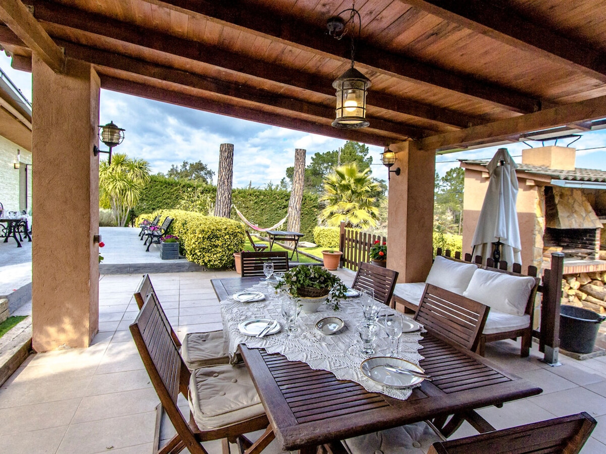 Villa 10 pers., 5 chambres, piscine privée à Santa Coloma - Photo 3