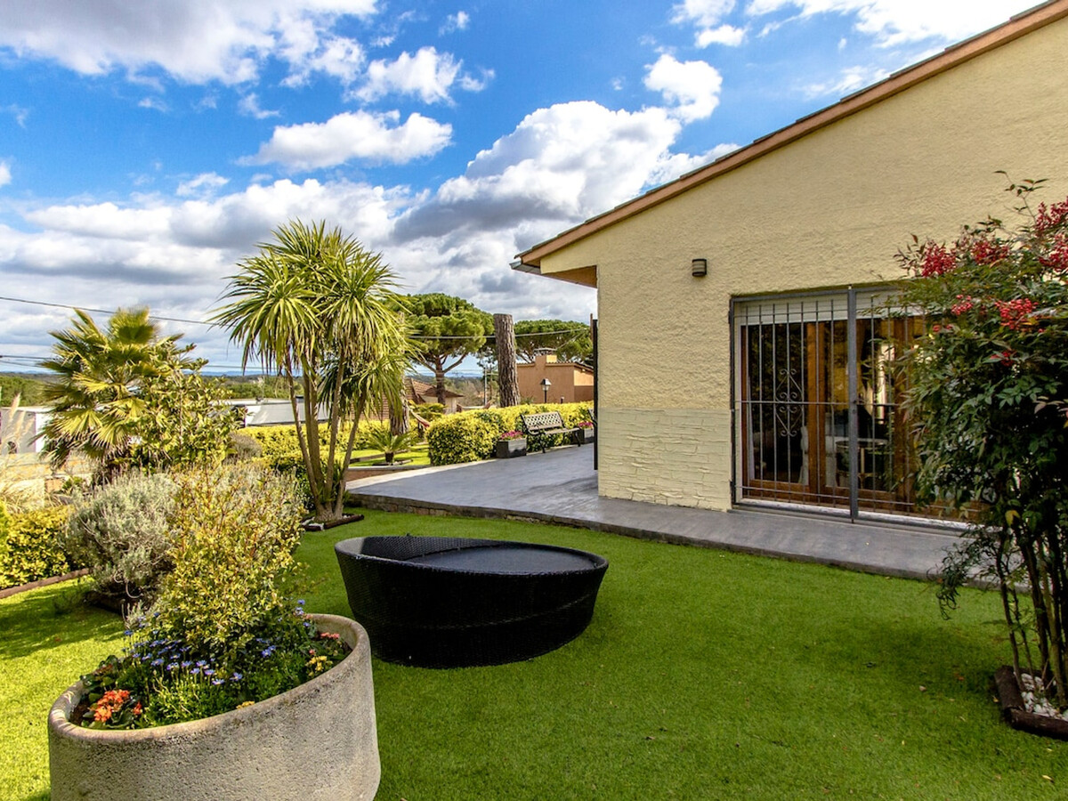 Villa 10 pers., 5 chambres, piscine privée à Santa Coloma - Photo 8