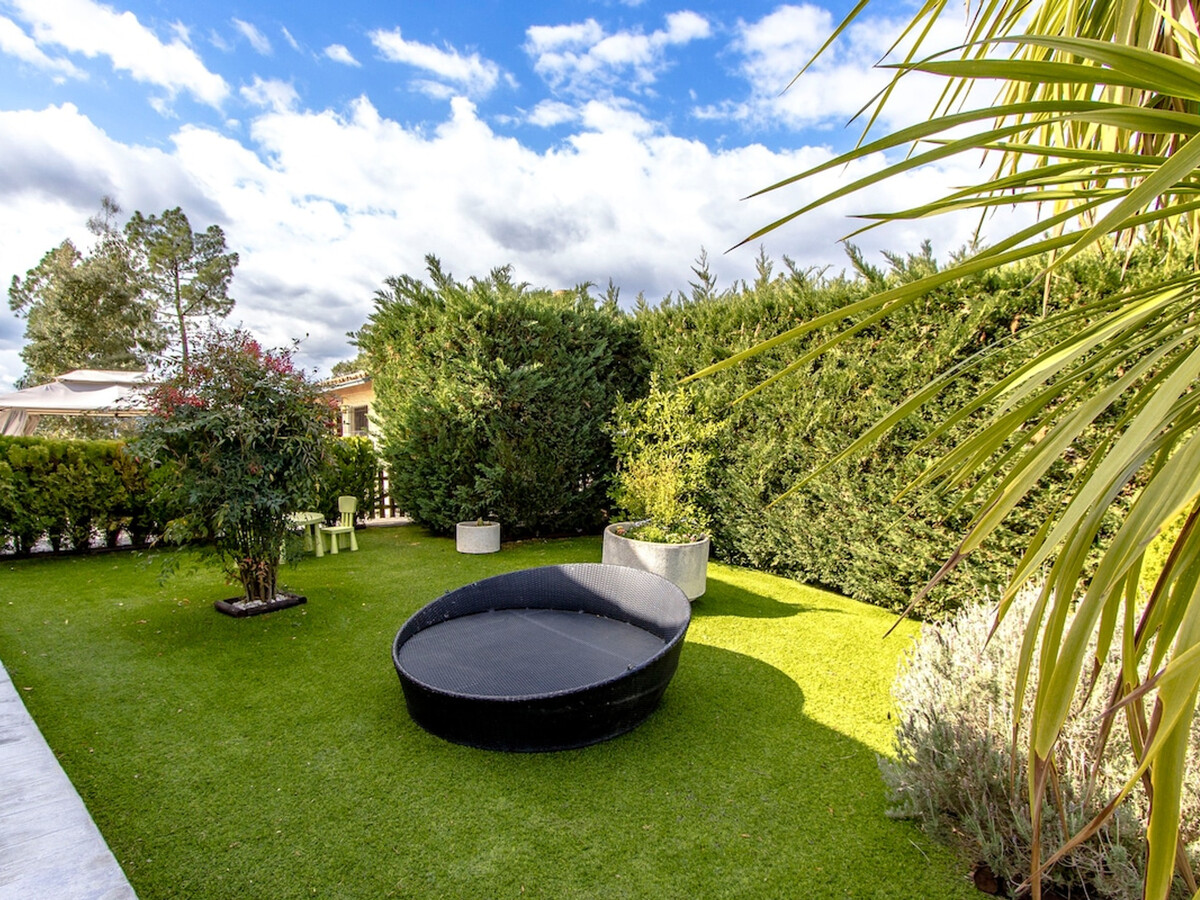 Villa 10 pers., 5 chambres, piscine privée à Santa Coloma - Photo 11