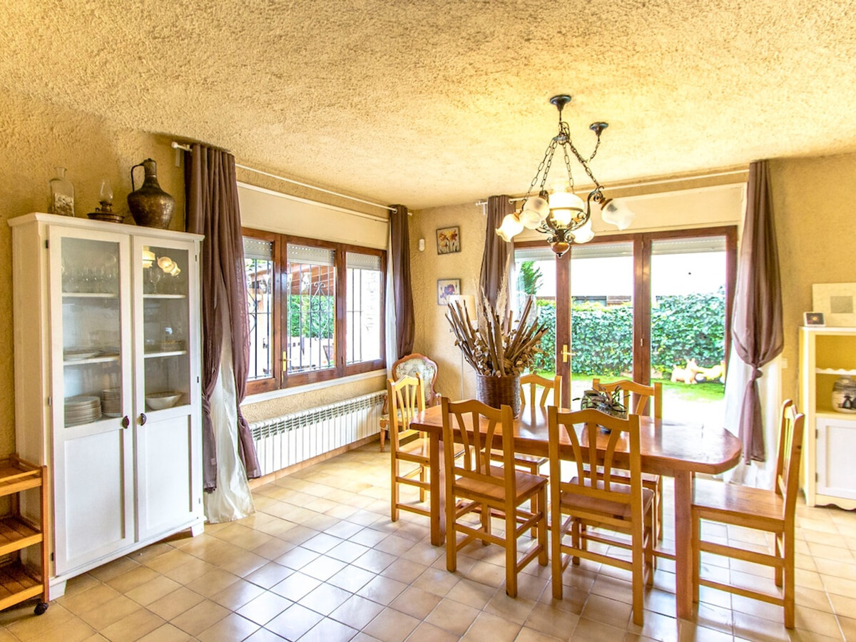 Villa 10 pers., 5 chambres, piscine privée à Santa Coloma - Photo 14