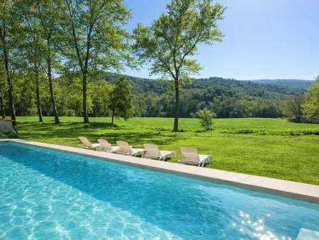 Villa 12 pers. à Sant Feliu de Pallerols, 42 ha privés : photo 1