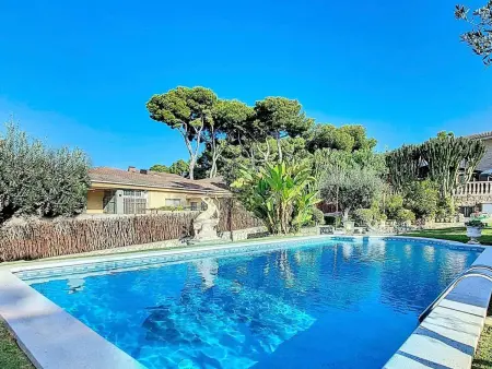 Superbe villa piscine et clim - 8 pers., Villa 8 personnes à Cunit - Photo 5