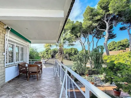 Superbe villa piscine et clim - 8 pers., Villa 8 personnes à Cunit - Photo 10