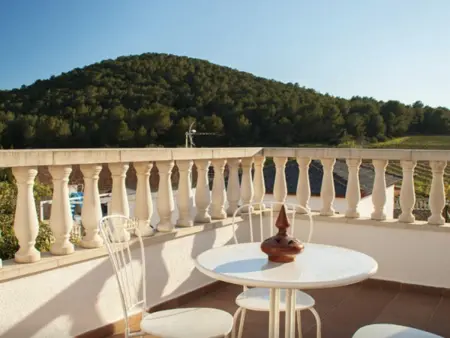 Villa avec piscine privée, vue campagne, Villa 10 personnes à Calafell - Photo 8